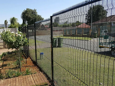 Residential Clearview Fence