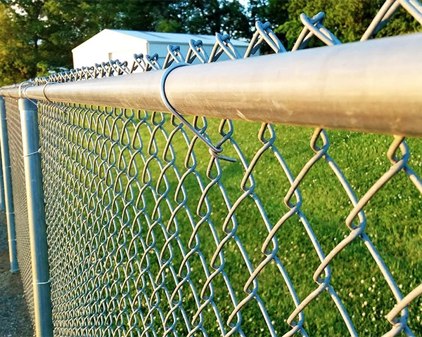 Chain link fence Types, Uses, Price