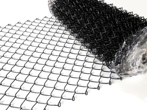 8ft 9 Gauge Galvanized Diamond Fence