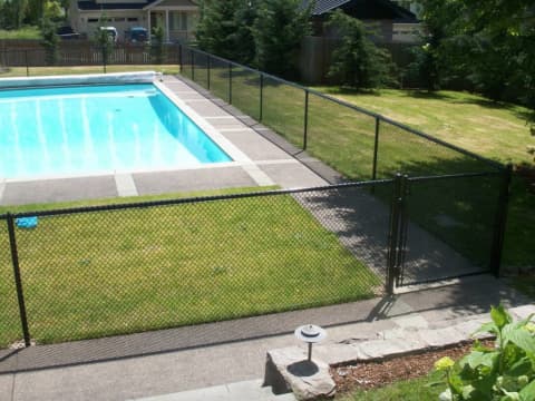 Pool safety fence