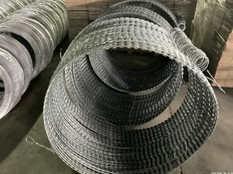 Spiral Security Barrier Razor Barbed Tape Wire