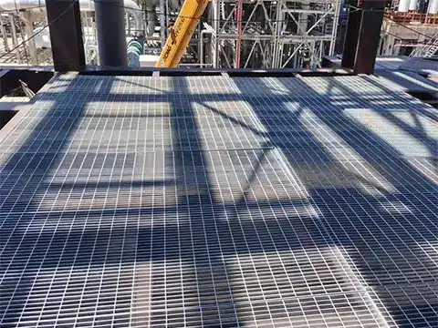 galvanized walkway grating