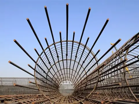 Tunnel structure