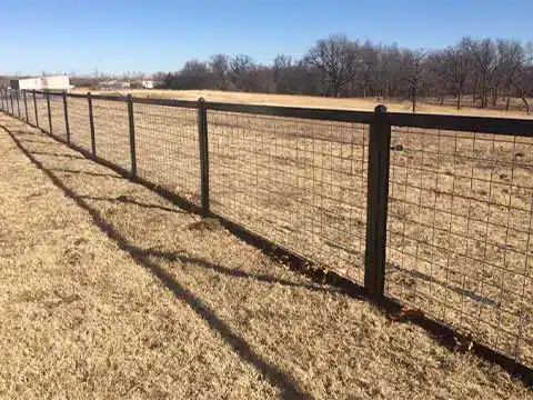 black hogwire fence