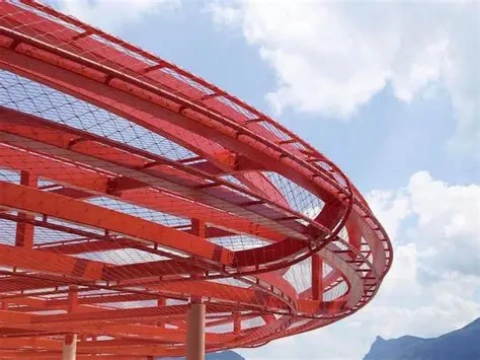 Red stainless steel rope net
