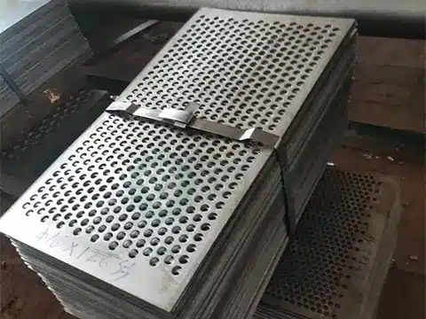 Stainless steel perforated plate