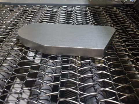 metal mesh conveyor belt