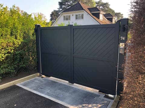 Aluminium Gates