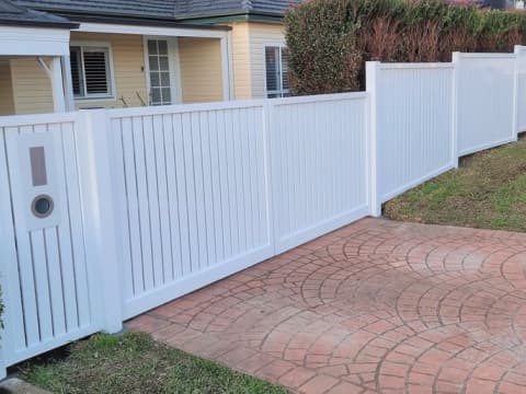 Aluminum Privacy Gate