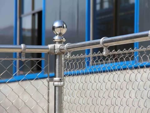 Stainless steel railings and handrails