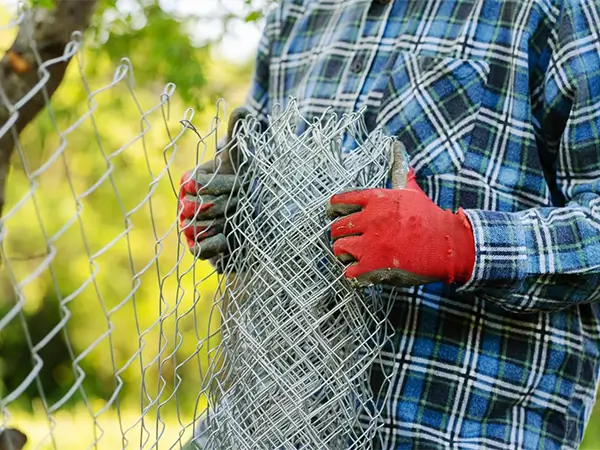 How To Install Chain Link Fence?