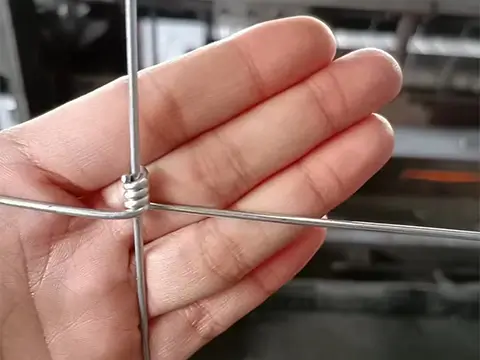 Hinge joint