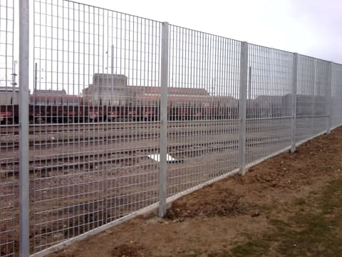 Galvanized welded square mesh