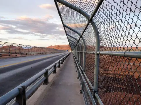 Highway guardrail