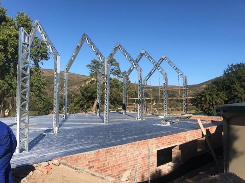 Self-built house floor undertaking