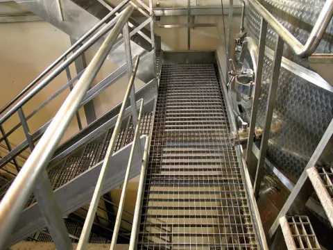 Food and drug processing plant corridor floor