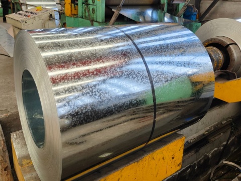 Regular Spangle galvanized coil