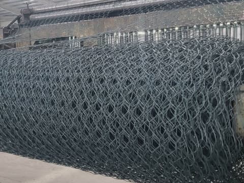 PVC coated gabion mesh production