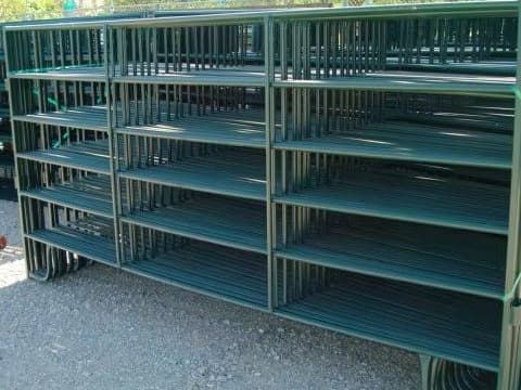 Green steel corral panels supplier