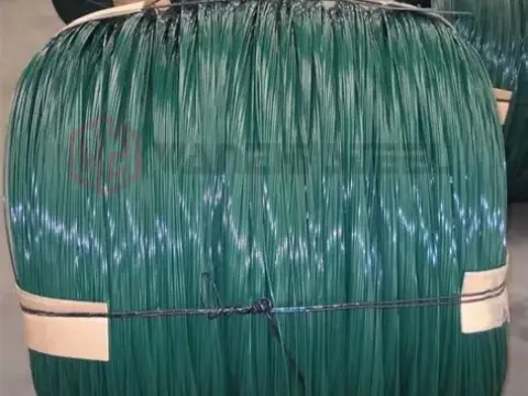 Green plastic-coated iron wire ready to package