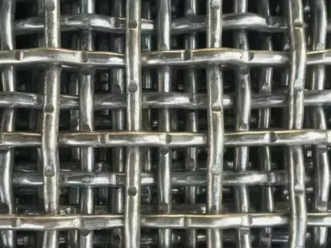 Customizable wire diameter and aperture